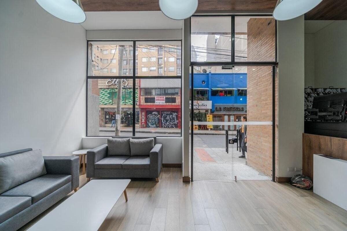 Hermoso Apartamento Con Vista A La Montana En Pleno Centro De Chapinero Apartment *
